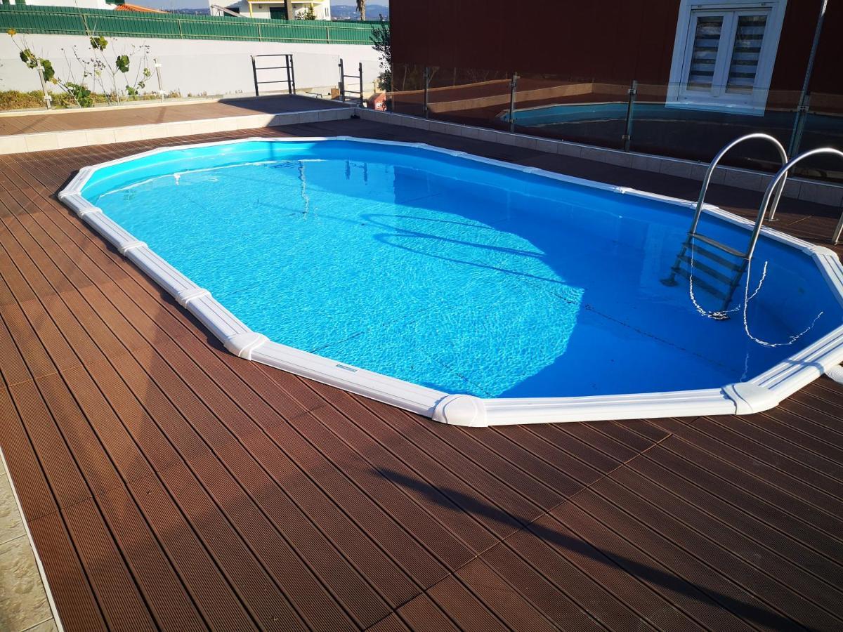 Family Surf Home - Bungalows Mafra Exterior foto